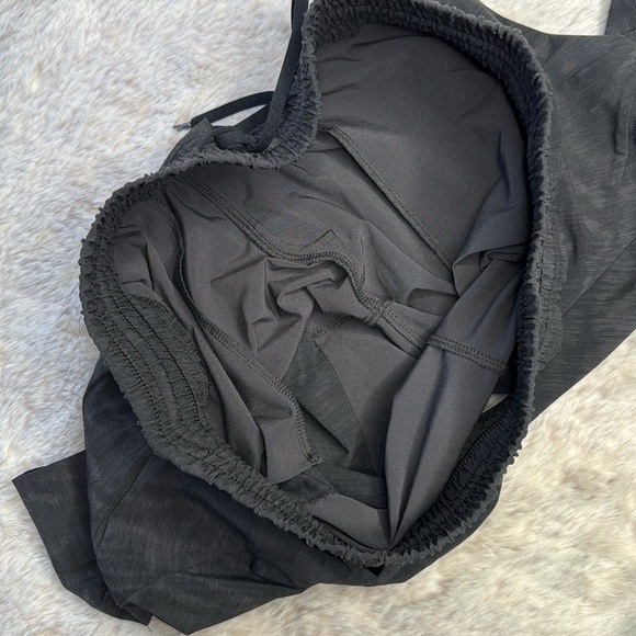 Athleta | Camden Printed Short, Size 6 - Picture 15 of 15